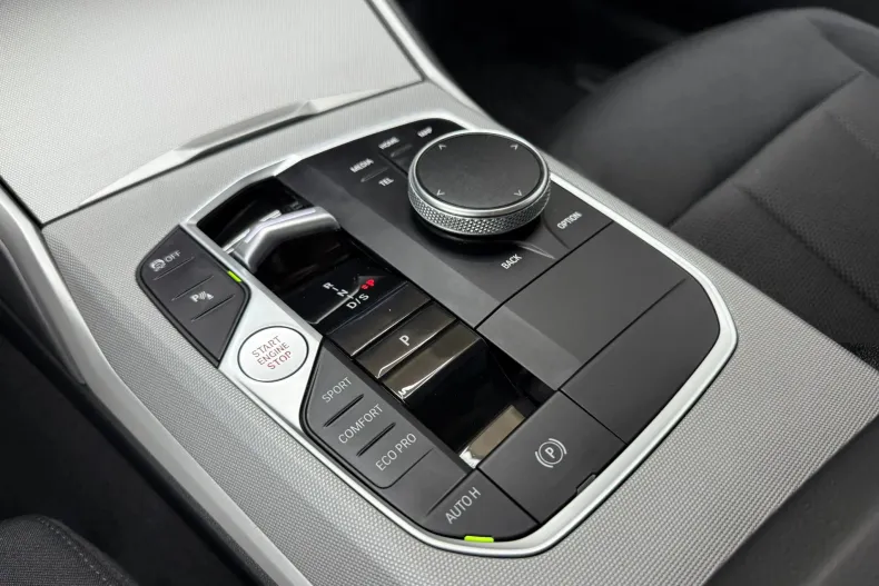 BMW Seria 3 din 2022 cu 44.500 km - oferta BMW150848 - foto 14