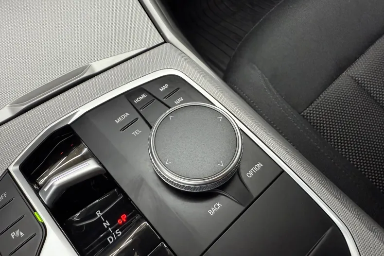 BMW Seria 3 din 2022 cu 44.500 km - oferta BMW150848 - foto 15