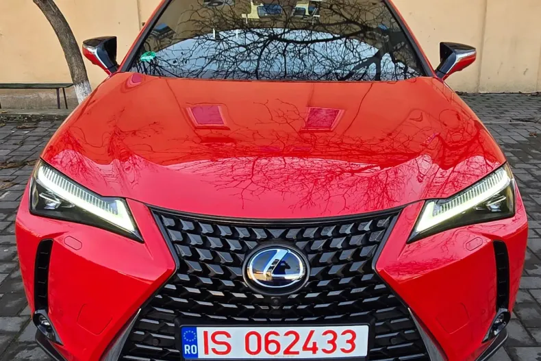 Lexus UX din 2019 cu 55.590 km - oferta LEX150852 - foto 1
