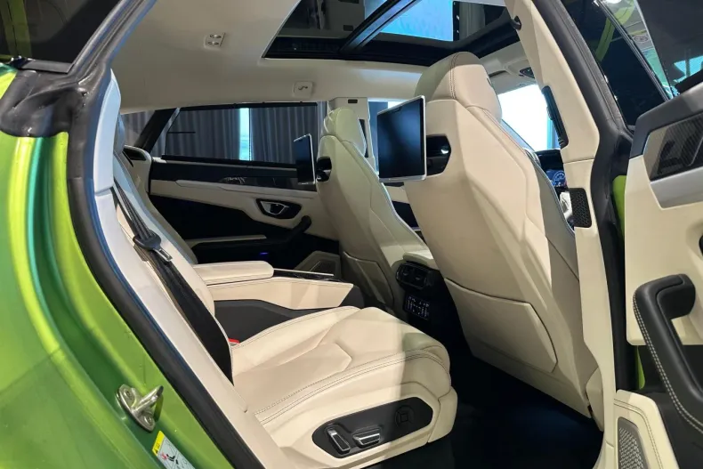 Lamborghini Urus din 2019 cu 69.637 km - oferta LAM150861 - foto 5