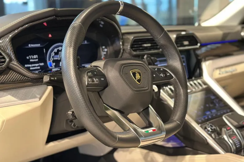 Lamborghini Urus din 2019 cu 69.637 km - oferta LAM150861 - foto 26