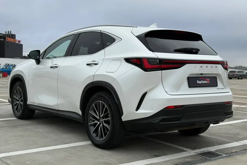 Lexus Seria NX din 2023 cu 145.172 km - oferta LEX150874 - foto 4