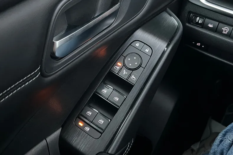 Nissan Qashqai din 2022 cu 91.000 km - oferta NIS150877 - foto 22