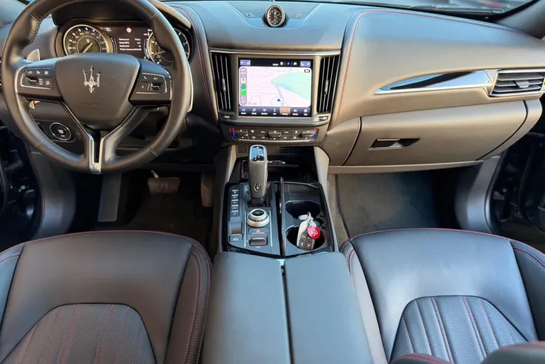 Maserati Levante din 2023 cu 23.850 km - oferta MAS150883 - foto 7