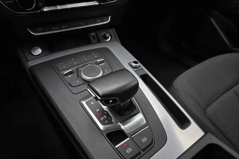 Audi Q5 din 2019 cu 103.098 km - oferta AUD150893 - foto 11