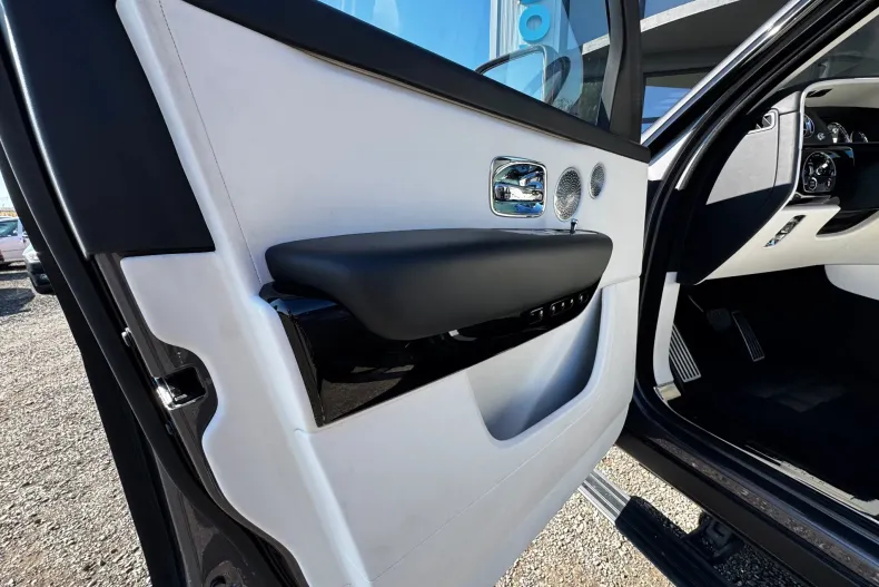 Rolls-Royce Cullinan din 2020 cu 33.000 km - oferta ROL150900 - foto 28