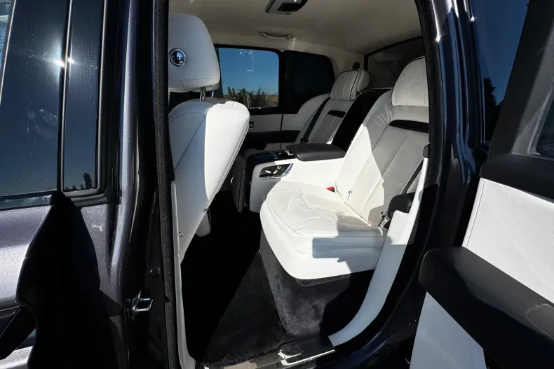 Rolls-Royce Cullinan din 2020 cu 33.000 km - oferta ROL150900 - foto 31