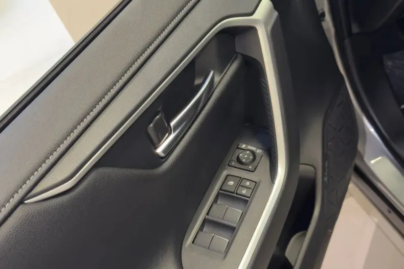 Toyota RAV4 din 2025 cu 10 km - oferta TOY150903 - foto 20