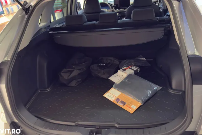 Toyota RAV4 din 2025 cu 10 km - oferta TOY150903 - foto 28