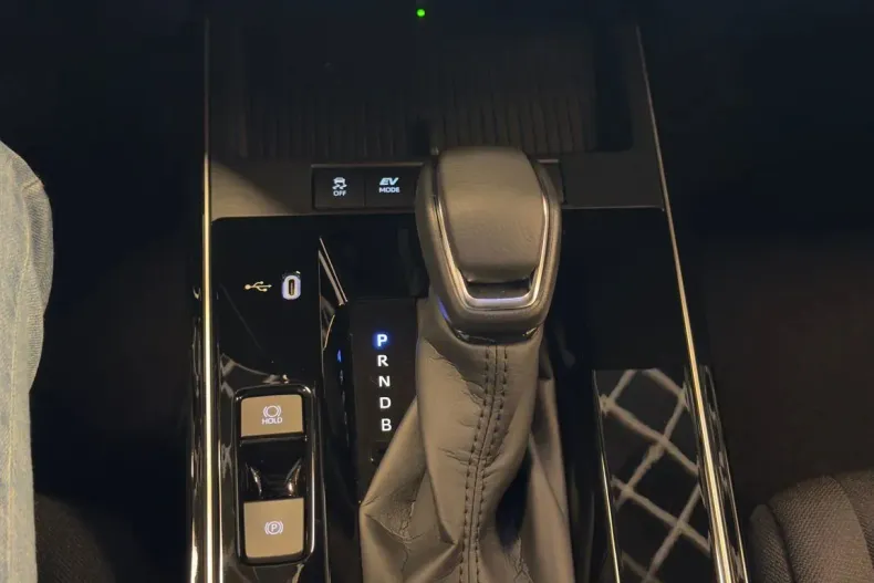 Toyota Corolla Cross din 2025 cu 4 km - oferta TOY150904 - foto 24