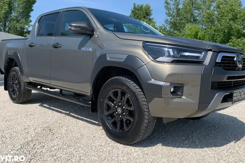 Toyota Hilux din 2025 cu 30 km - oferta TOY150912 - foto 1