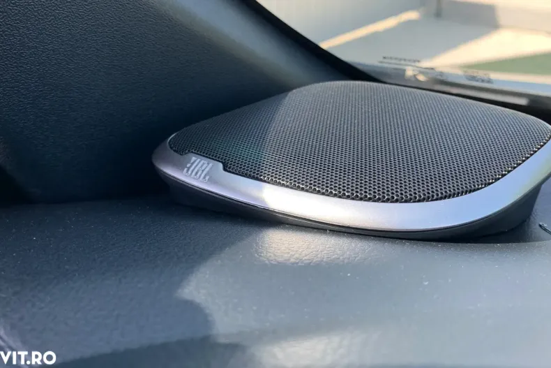 Toyota Hilux din 2025 cu 30 km - oferta TOY150912 - foto 17