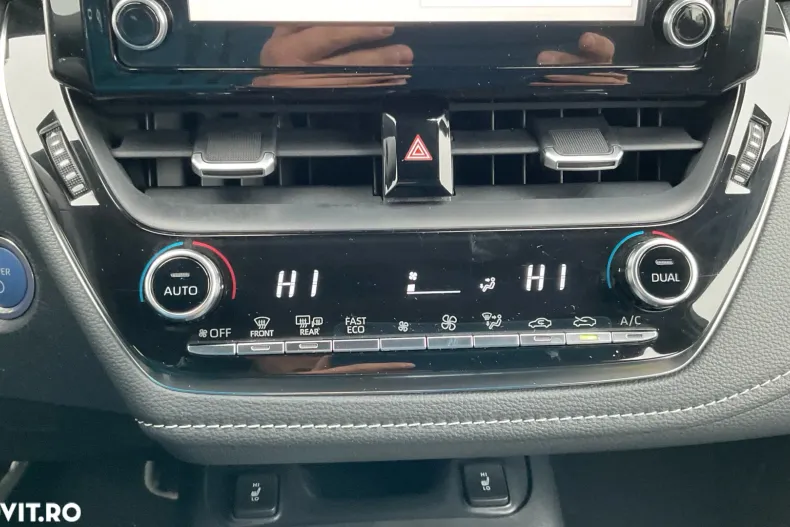 Toyota Corolla din 2021 cu 130.799 km - oferta TOY150919 - foto 10