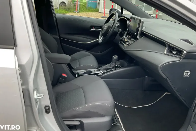 Toyota Corolla din 2021 cu 111.647 km - oferta TOY150921 - foto 11