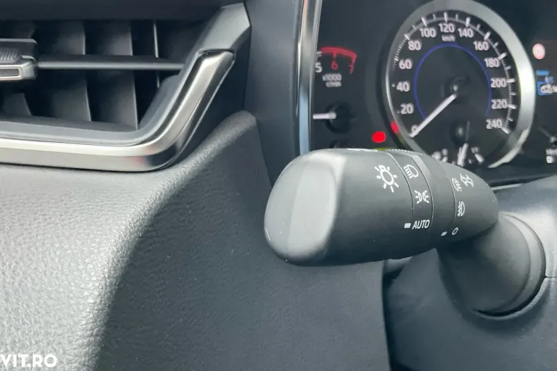 Toyota Corolla din 2021 cu 111.647 km - oferta TOY150921 - foto 28