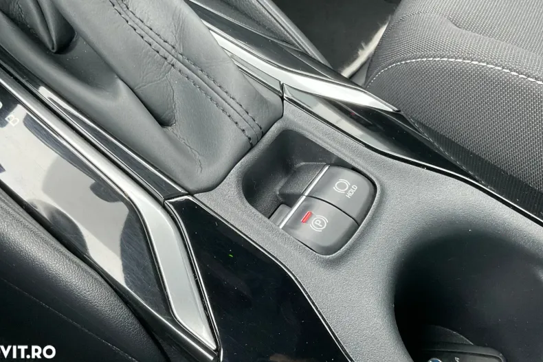 Toyota Corolla din 2021 cu 111.647 km - oferta TOY150921 - foto 36