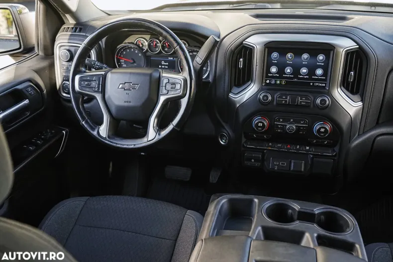 Chevrolet Silverado din 2020 cu 148.000 km - oferta CHE150935 - foto 9