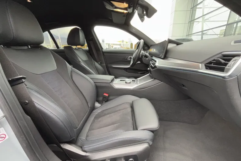 BMW Seria 3 din 2024 cu 15.000 km - oferta BMW150937 - foto 9