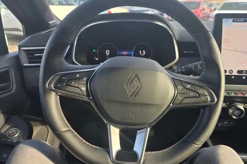 Renault Clio din 2025 cu 10.000 km - oferta REN150938 - foto 5