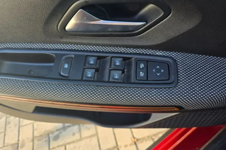 Dacia Sandero din 2022 cu 63.700 km - oferta DAC150939 - foto 23