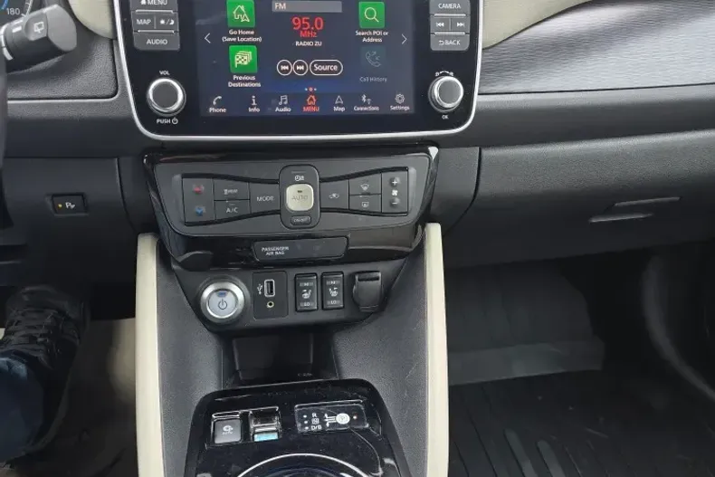 Nissan Leaf din 2019 cu 32.105 km - oferta NIS150940 - foto 4