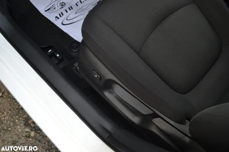 Toyota Corolla din 2021 cu 112.681 km - oferta TOY150952 - foto 8