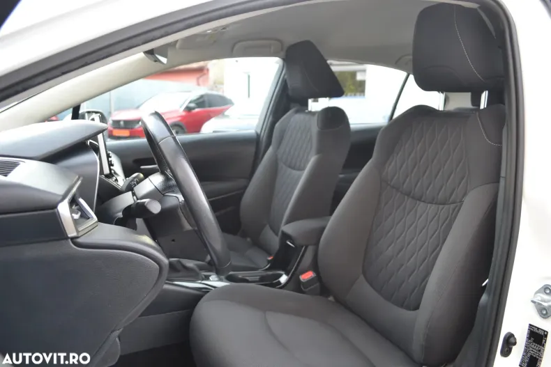 Toyota Corolla din 2021 cu 112.681 km - oferta TOY150952 - foto 13