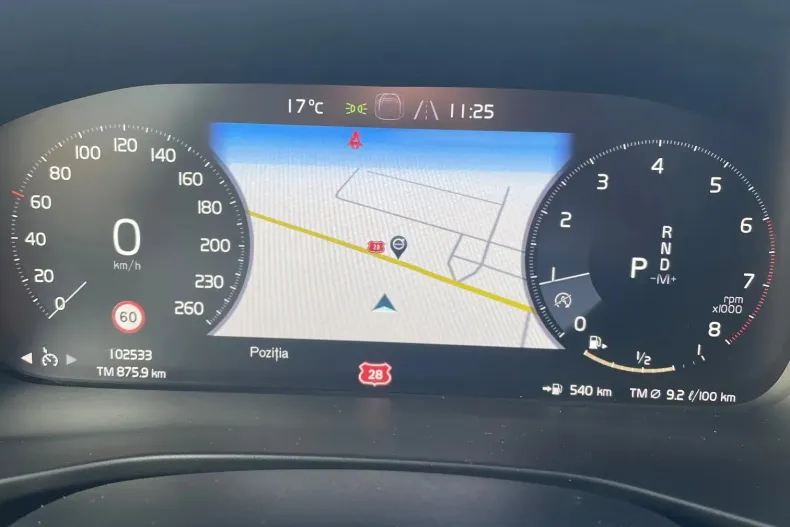 Volvo XC40 din 2019 cu 103.000 km - oferta VOL150954 - foto 2