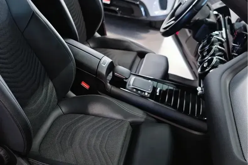 Mercedes-Benz GLA din 2022 cu 155.534 km - oferta MER150960 - foto 8