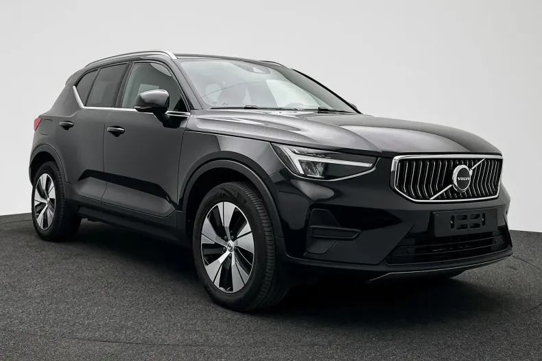 Volvo XC40 din 2022 cu 146.781 km - oferta VOL150967 - foto 2