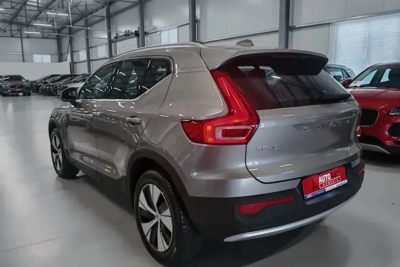 Volvo XC40 din 2021 cu 141.226 km - oferta VOL150970 - foto 5