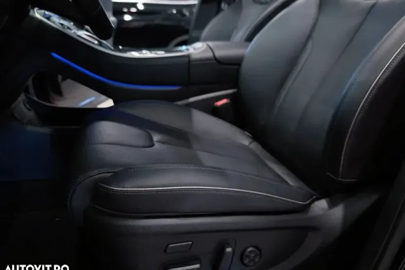 Hyundai SANTA FE din 2021 cu 103.157 km - oferta HYU150971 - foto 12