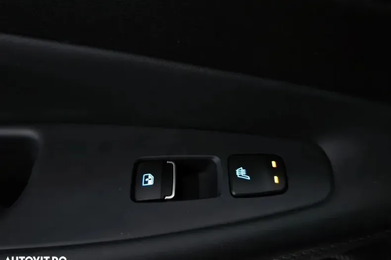 Hyundai SANTA FE din 2021 cu 101.024 km - oferta HYU150973 - foto 13