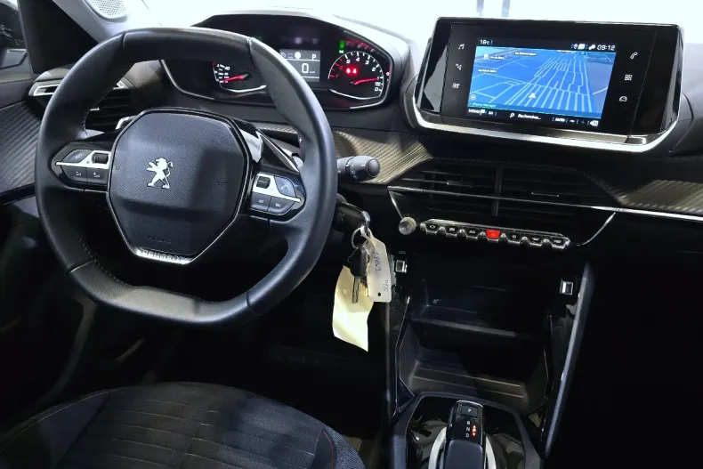 Peugeot 2008 din 2021 cu 100.784 km - oferta PEU150978 - foto 6