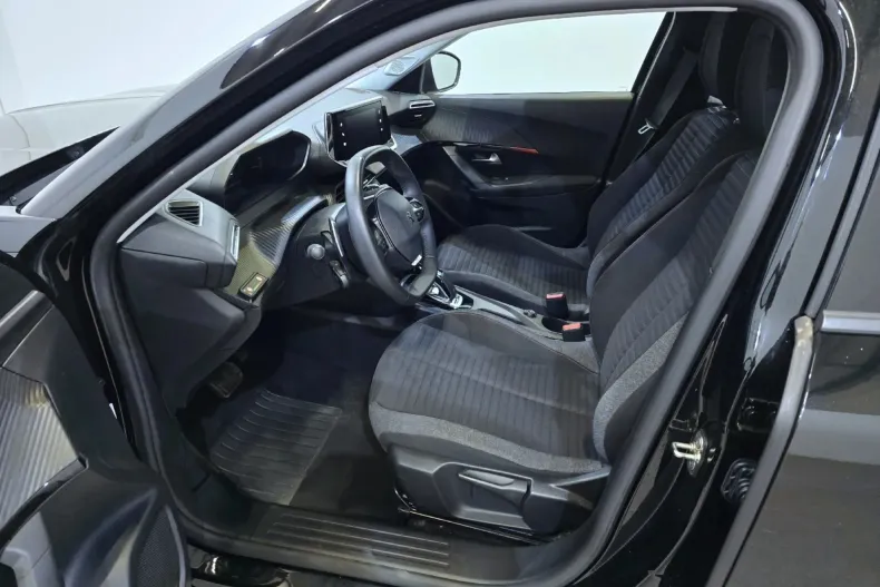 Peugeot 2008 din 2021 cu 100.784 km - oferta PEU150978 - foto 7