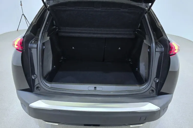 Peugeot 2008 din 2021 cu 100.784 km - oferta PEU150978 - foto 20