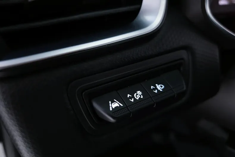 Renault Clio din 2021 cu 91.000 km - oferta REN150982 - foto 23