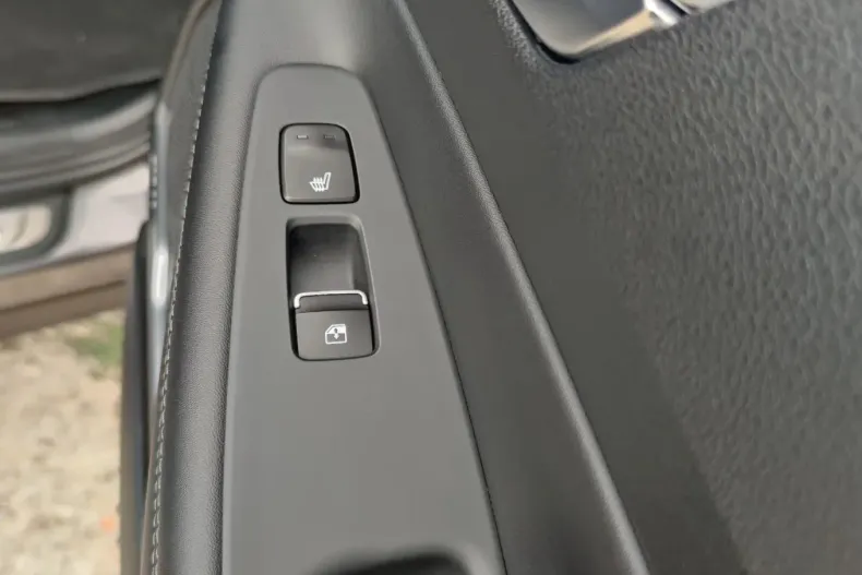 Hyundai SANTA FE din 2021 cu 101.670 km - oferta HYU150984 - foto 14