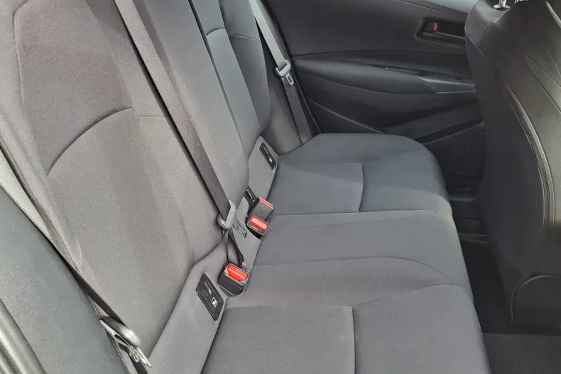 Toyota Corolla din 2020 cu 75.481 km - oferta TOY150985 - foto 22