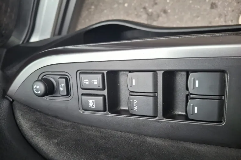 Suzuki Vitara din 2020 cu 59.512 km - oferta SUZ150986 - foto 11