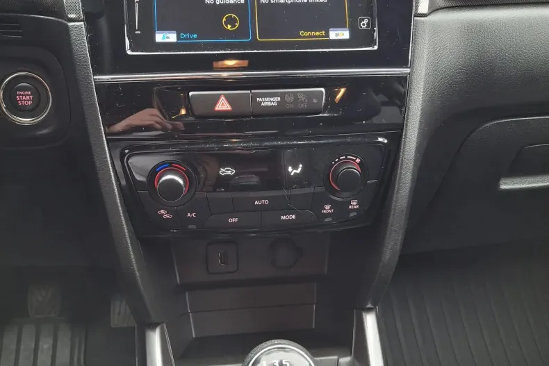 Suzuki Vitara din 2020 cu 59.512 km - oferta SUZ150986 - foto 19