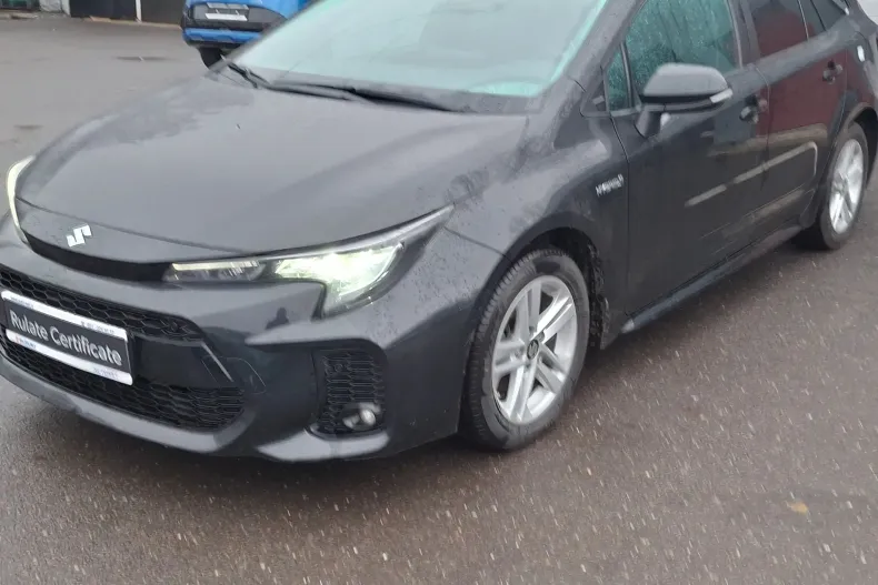 Suzuki Swace din 2021 cu 44.759 km - oferta SUZ150987 - foto 1