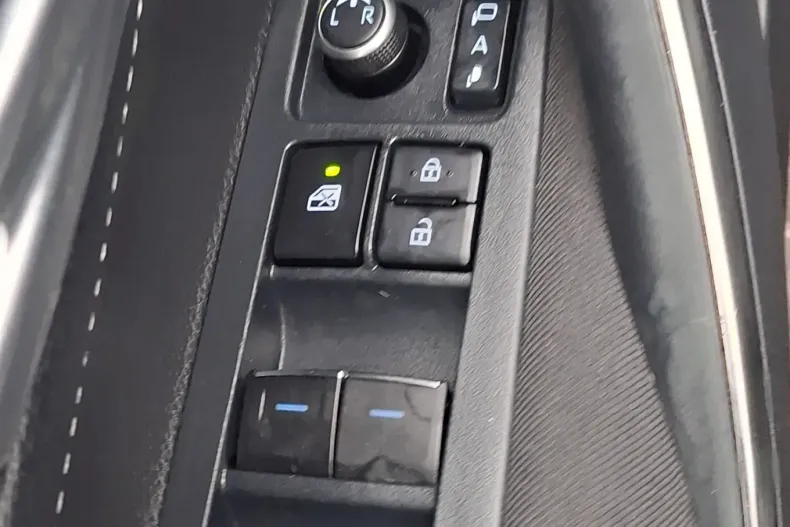 Suzuki Swace din 2021 cu 44.759 km - oferta SUZ150987 - foto 14