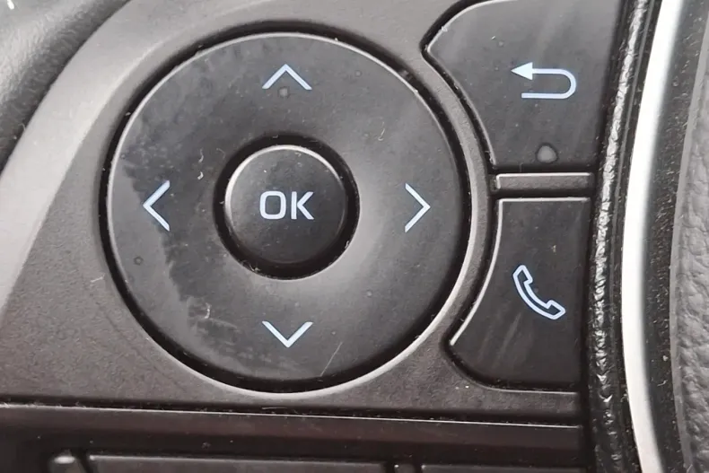 Suzuki Swace din 2021 cu 44.759 km - oferta SUZ150987 - foto 16