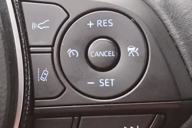 Suzuki Swace din 2021 cu 44.759 km - oferta SUZ150987 - foto 18