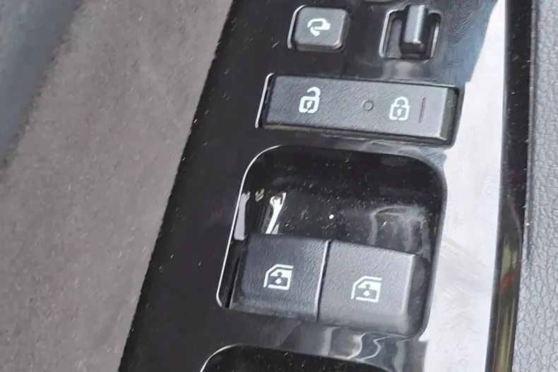 Kia Sportage din 2022 cu 98.453 km - oferta KIA150988 - foto 16