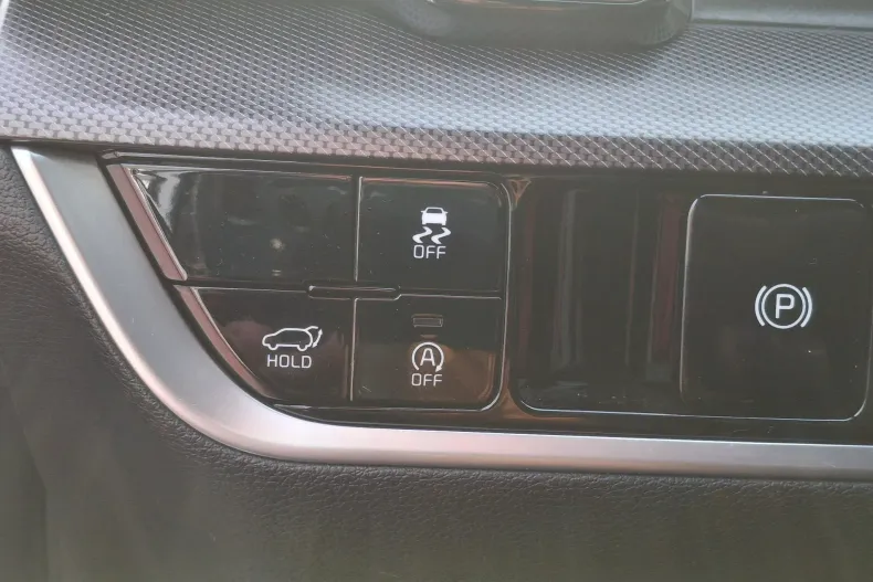 Kia Sportage din 2022 cu 98.453 km - oferta KIA150988 - foto 18