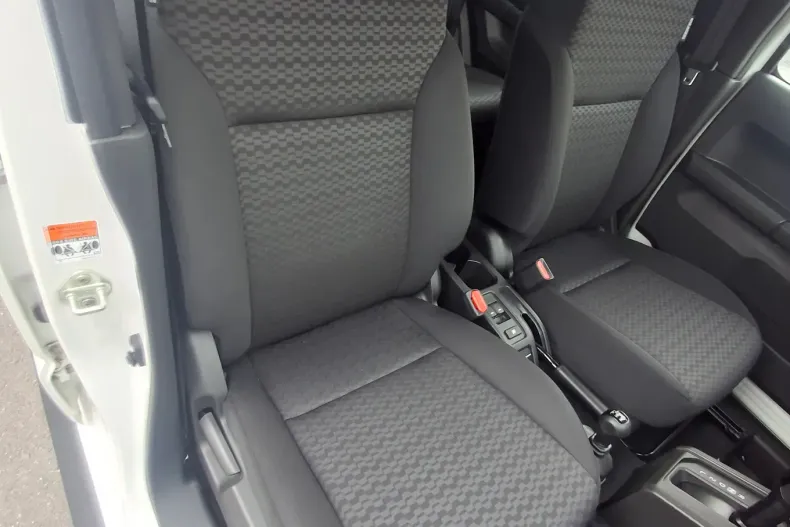 Suzuki Jimny din 2025 cu 37 km - oferta SUZ150990 - foto 13