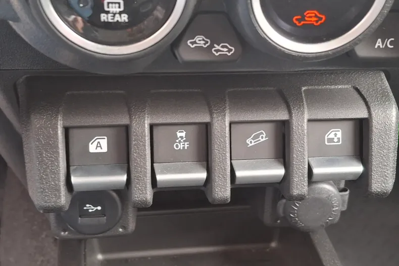 Suzuki Jimny din 2025 cu 37 km - oferta SUZ150990 - foto 23