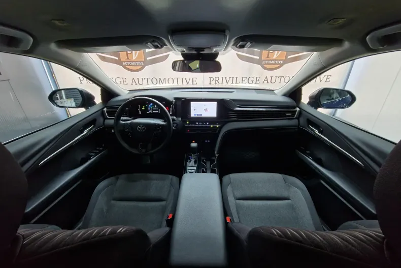 Toyota Camry din 2025 cu 12.915 km - oferta TOY150993 - foto 8